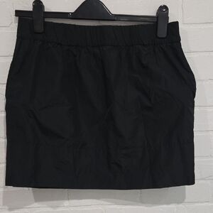 Club Monaco Black Nylon Mini Skirt